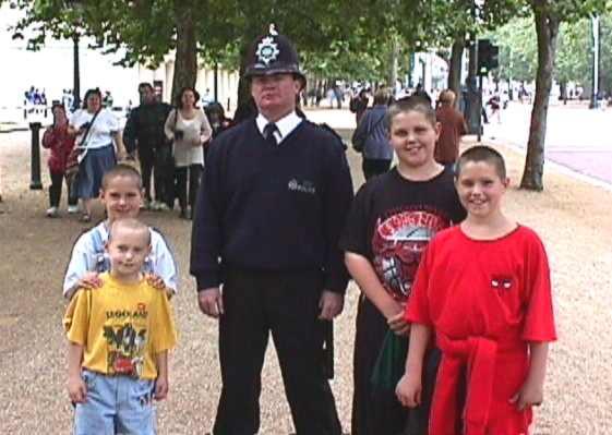 bobby.jpg (42033 bytes)